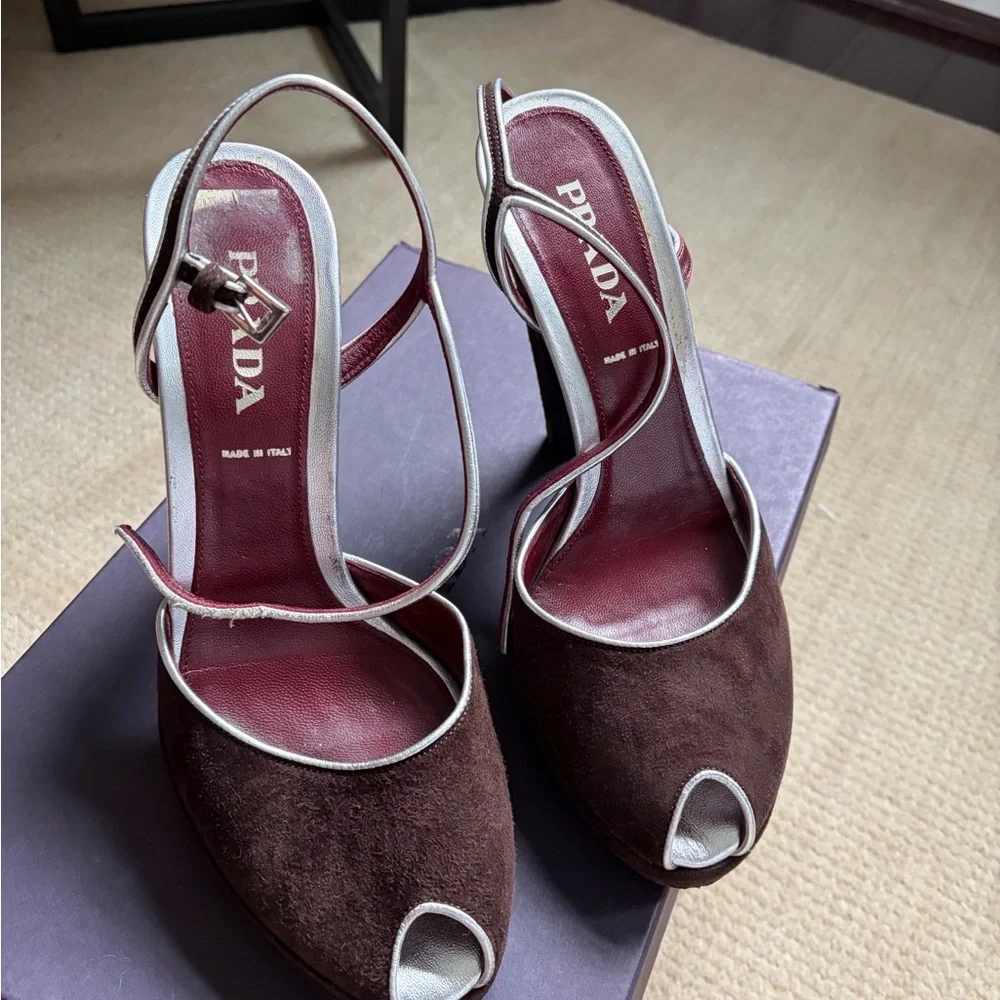 Bintage Prada Brown Suede Peep-Toe Platform Heels with Ankle Strap - Picture 7 of 7